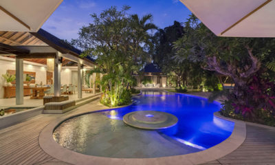 Lataliana Villas Night View, Seminyak | 8 Bedroom Villas Bali